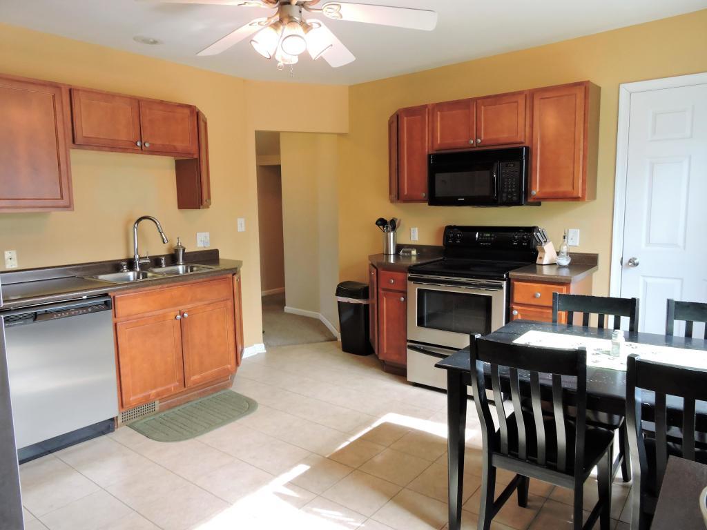 In-unit laundry off kitchen - N40W27368 Glacier Rd