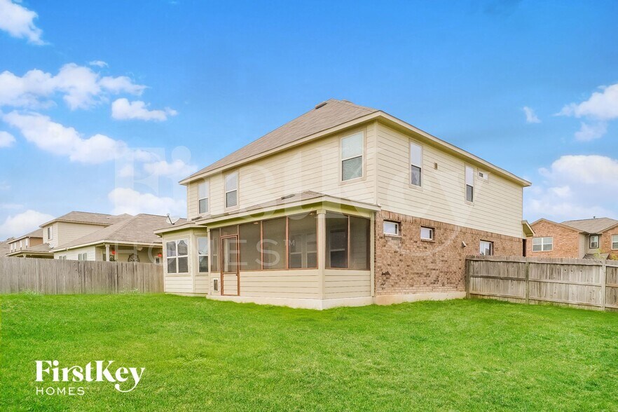 Building Photo - 13206 Frio Parke