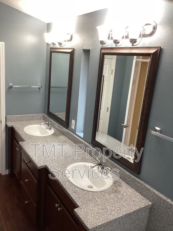 Building Photo - 7108 Beaver Falls Way