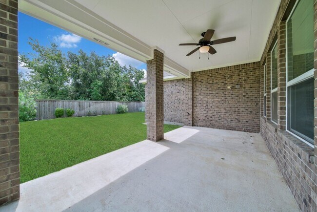 Building Photo - 3007 Rocky Point Dr