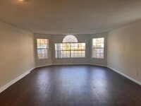 Building Photo - 5006 Laguna Bay Cir