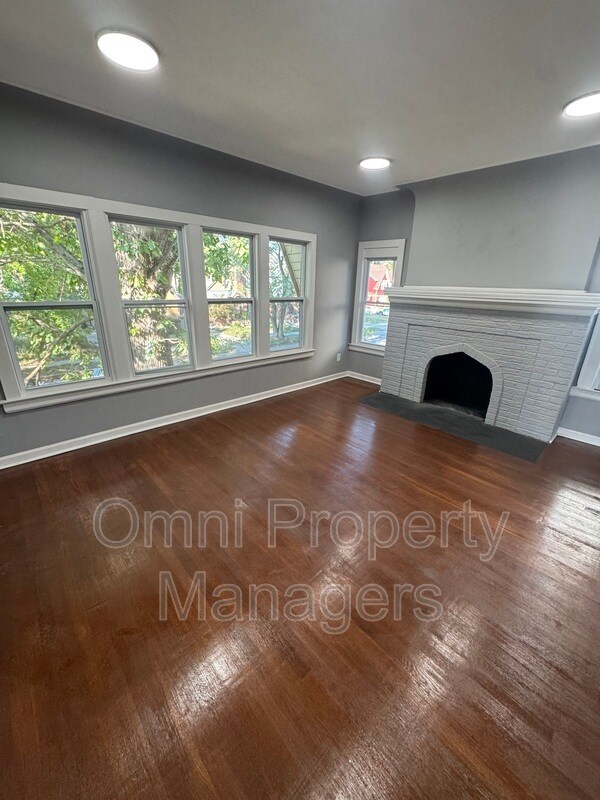 Building Photo - 3626 Courville St