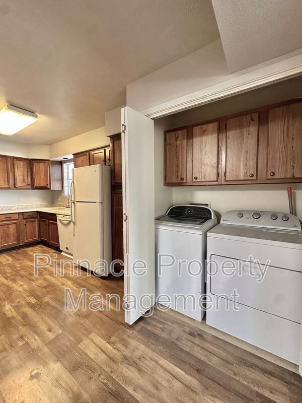 Building Photo - 3602 Gemini Dr
