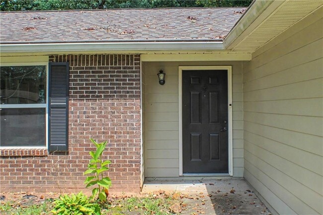 Building Photo - 4189 Hopkins Lake Dr NW