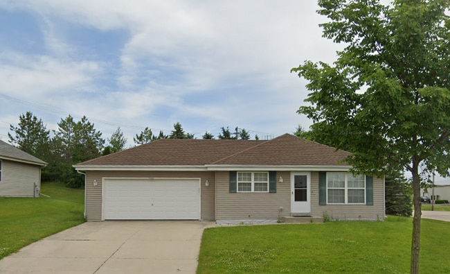 Primary Photo - 1442 Oriole Dr