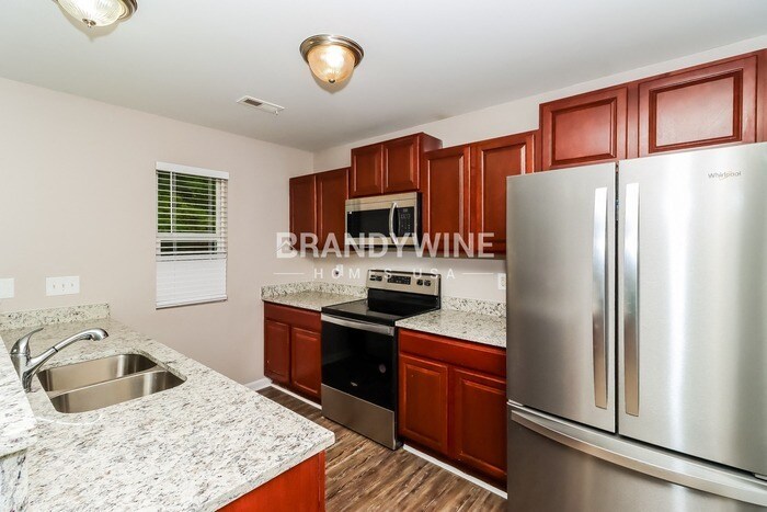 Building Photo - 4650 Esmeralda Drive