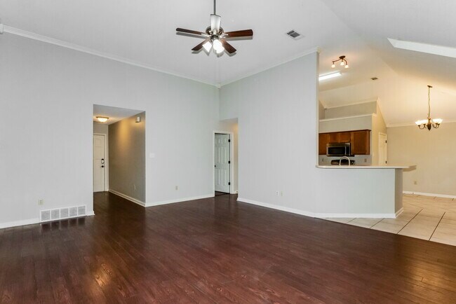 Building Photo - 6688 Millgrove Park Dr