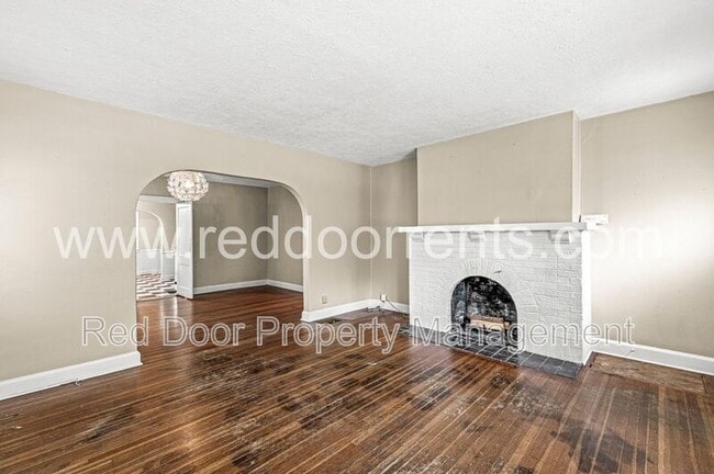 Building Photo - 5440 Carrollton Ave