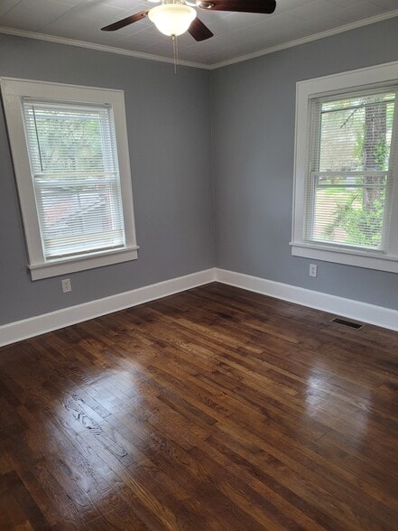 Building Photo - 615 Washington St