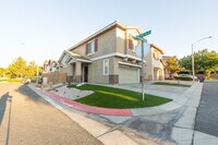 Building Photo - 3327 Barkstone Dr