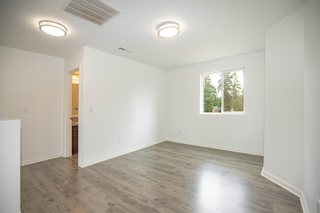 Building Photo - 111 Carver Walk SE