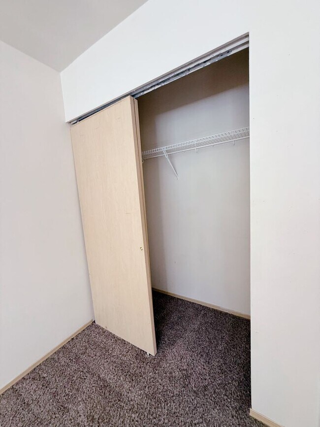 Building Photo - 1842/1844 Valencia St