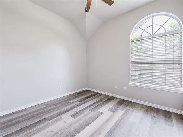 Building Photo - 2709 Vail Dr
