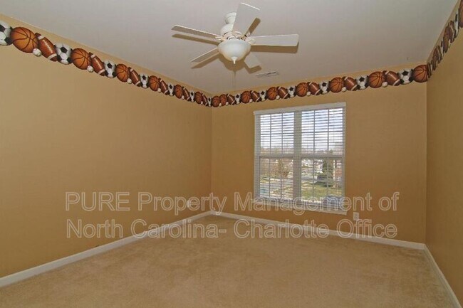 Building Photo - 3904 Luthers Rock Ct