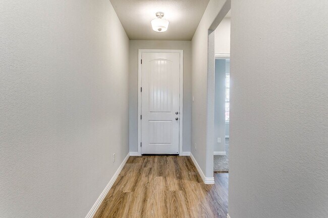 Building Photo - Perfect for Your Growing Family! 1/2 off first Month