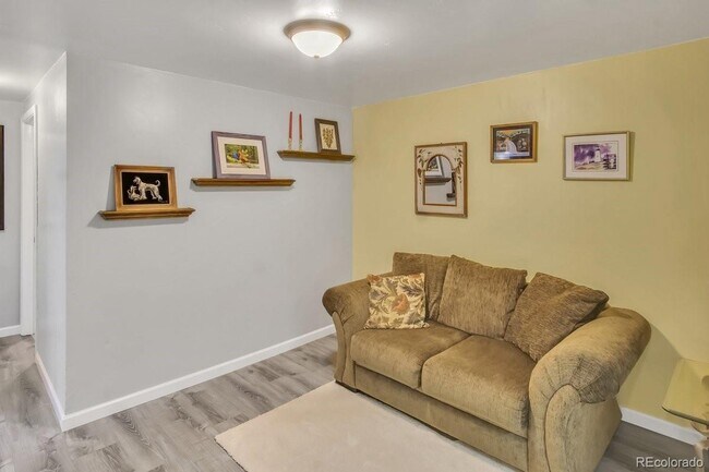 Building Photo - 6550 Tabor St