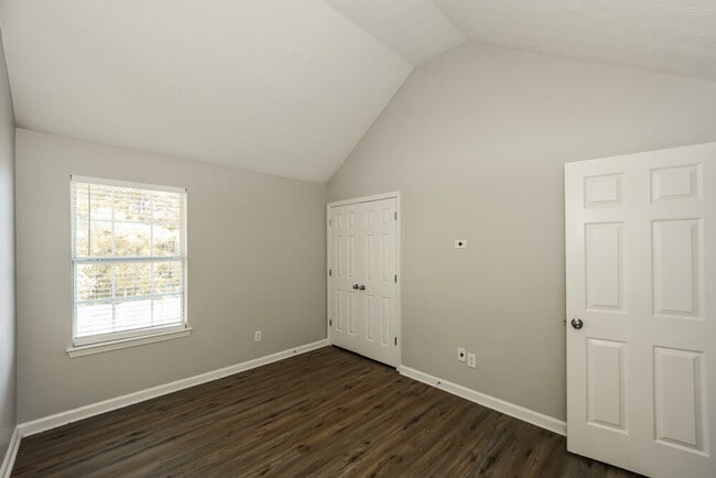 Building Photo - 2610 Patriots Rd