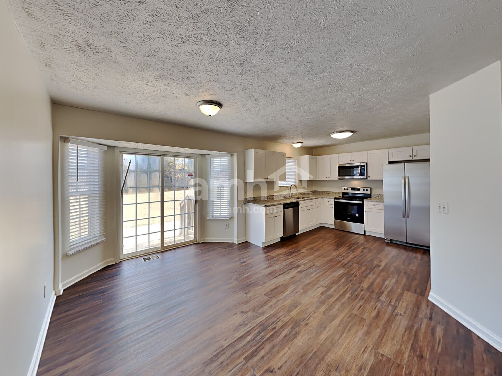 Building Photo - 3408 Ravenel Ct