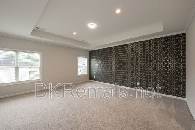 Building Photo - 508 Blackberry Ln