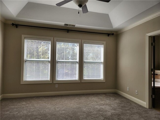 Building Photo - 5708 Pine Oak Dr NW