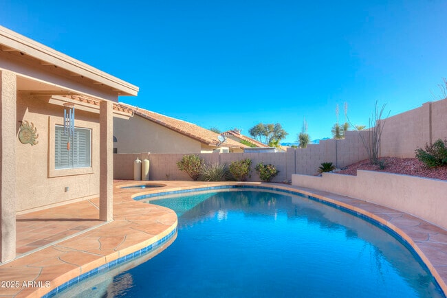 Building Photo - 16925 E De Anza Dr