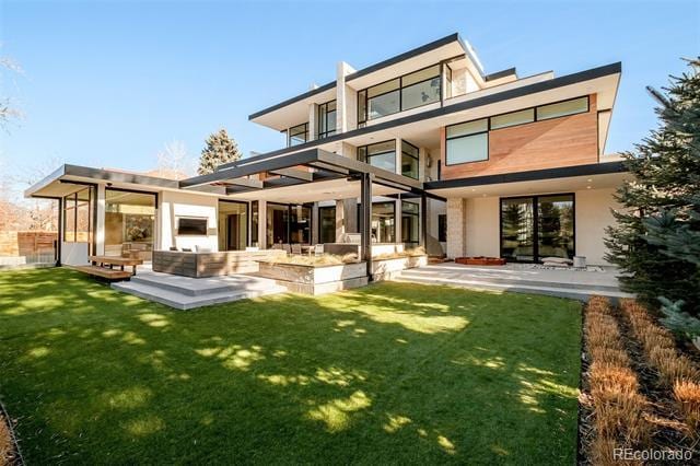 Building Photo - 121 S Dexter St