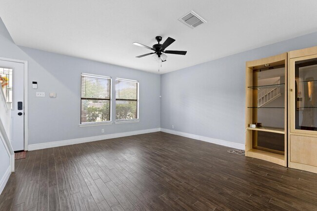 Building Photo - 12811 Huntsman Lake Dr