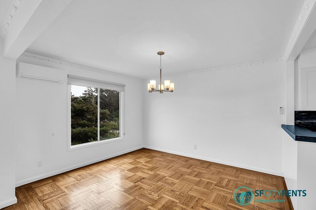 Building Photo - Noe Valley: Single Family Home w/ Views, D...