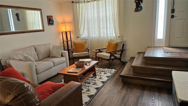 Building Photo - 1256 NW 110th Ave