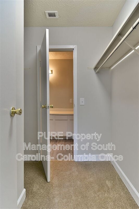Building Photo - 1222 Old Manor Rd