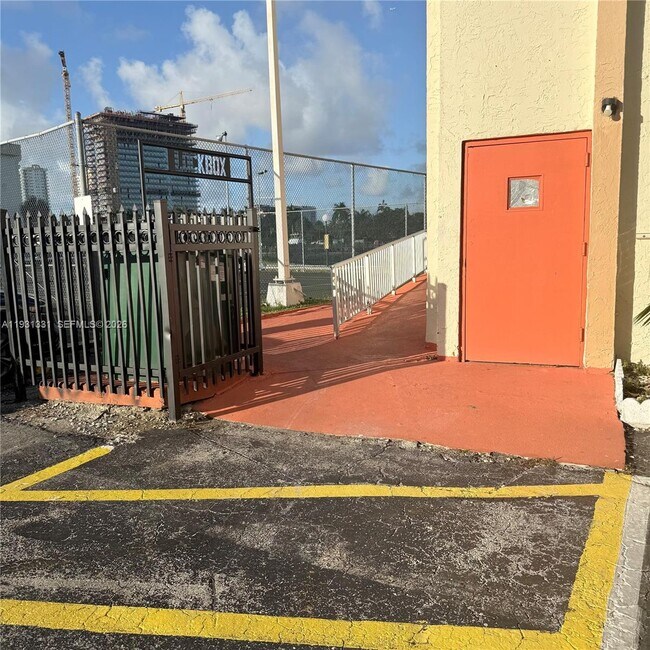 Building Photo - 601 Three Islands Boulevard