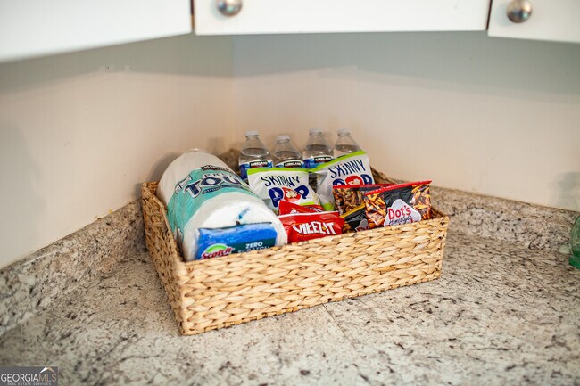 Building Photo - 161 Calhoun Rd