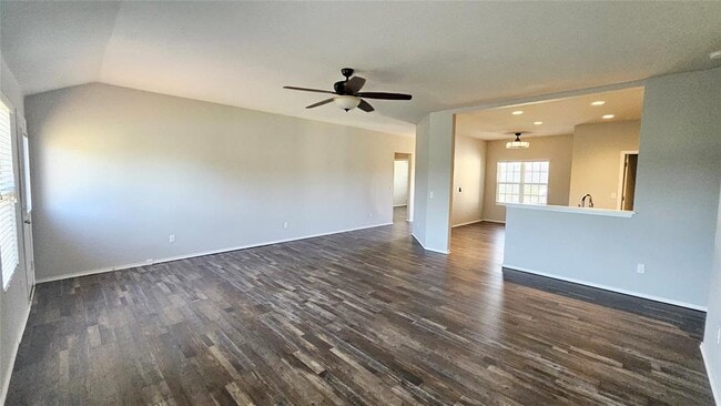 Building Photo - 3305 SE 95th St