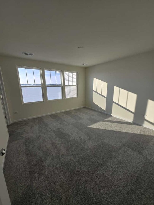 Building Photo - 2223 Ryegrass Ln