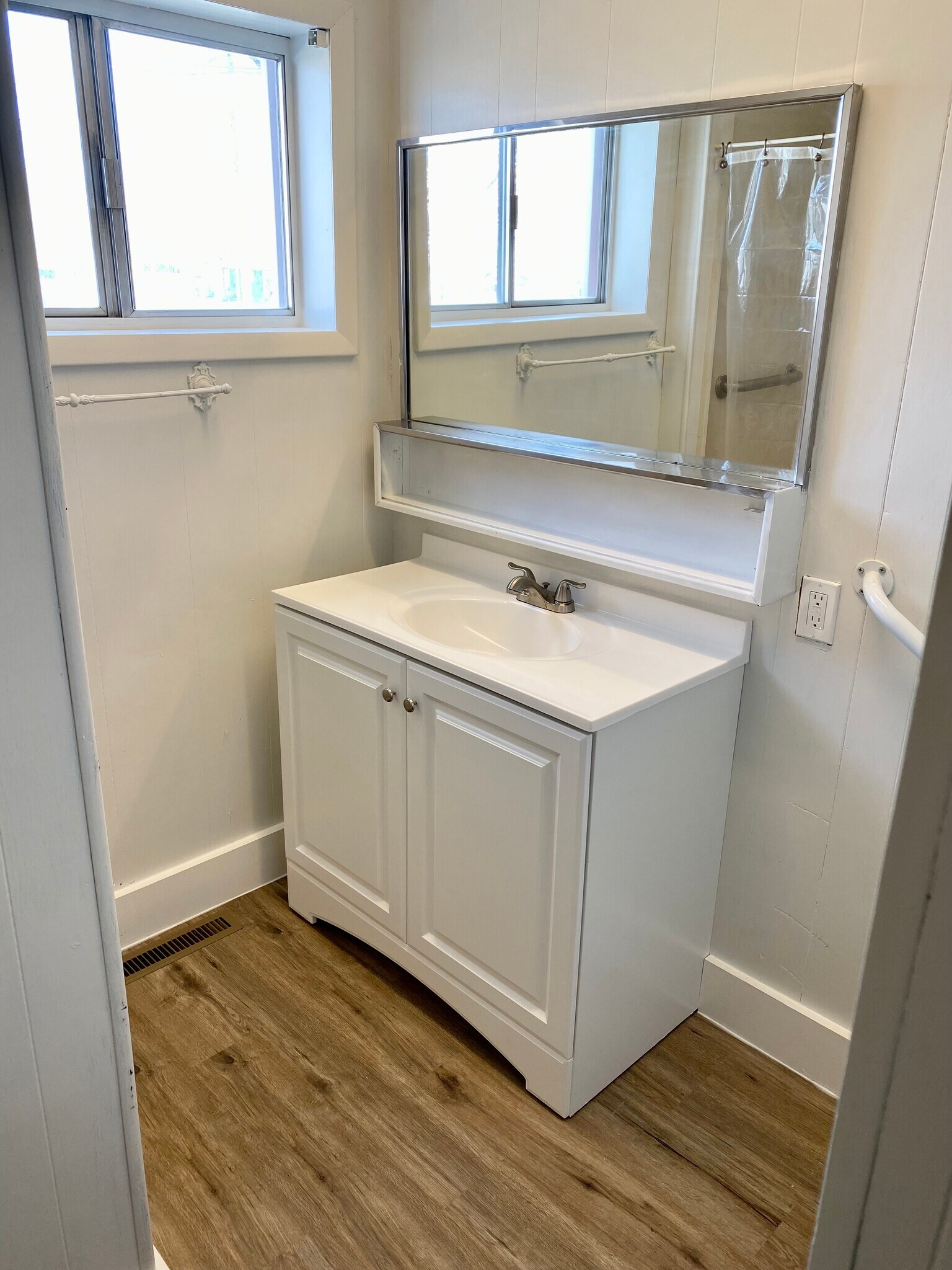 Building Photo - 244 S 100 W