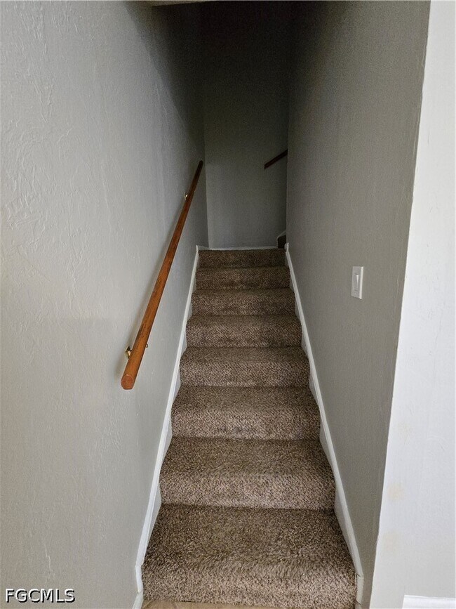 Building Photo - 7752 Tamara Lee Ct