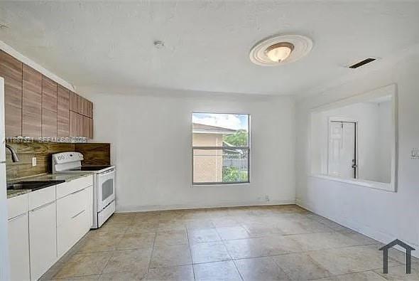 Building Photo - 1030 18th St