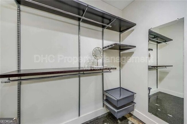 Building Photo - 659 Auburn Ave NE