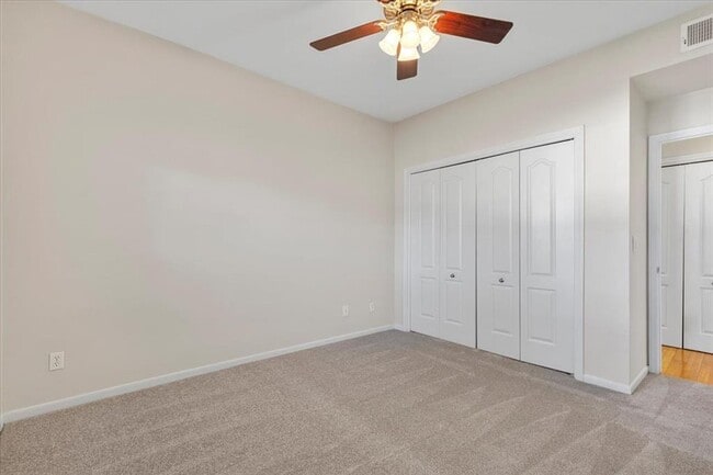 Building Photo - 6000 Shepherd Mountain Cove
