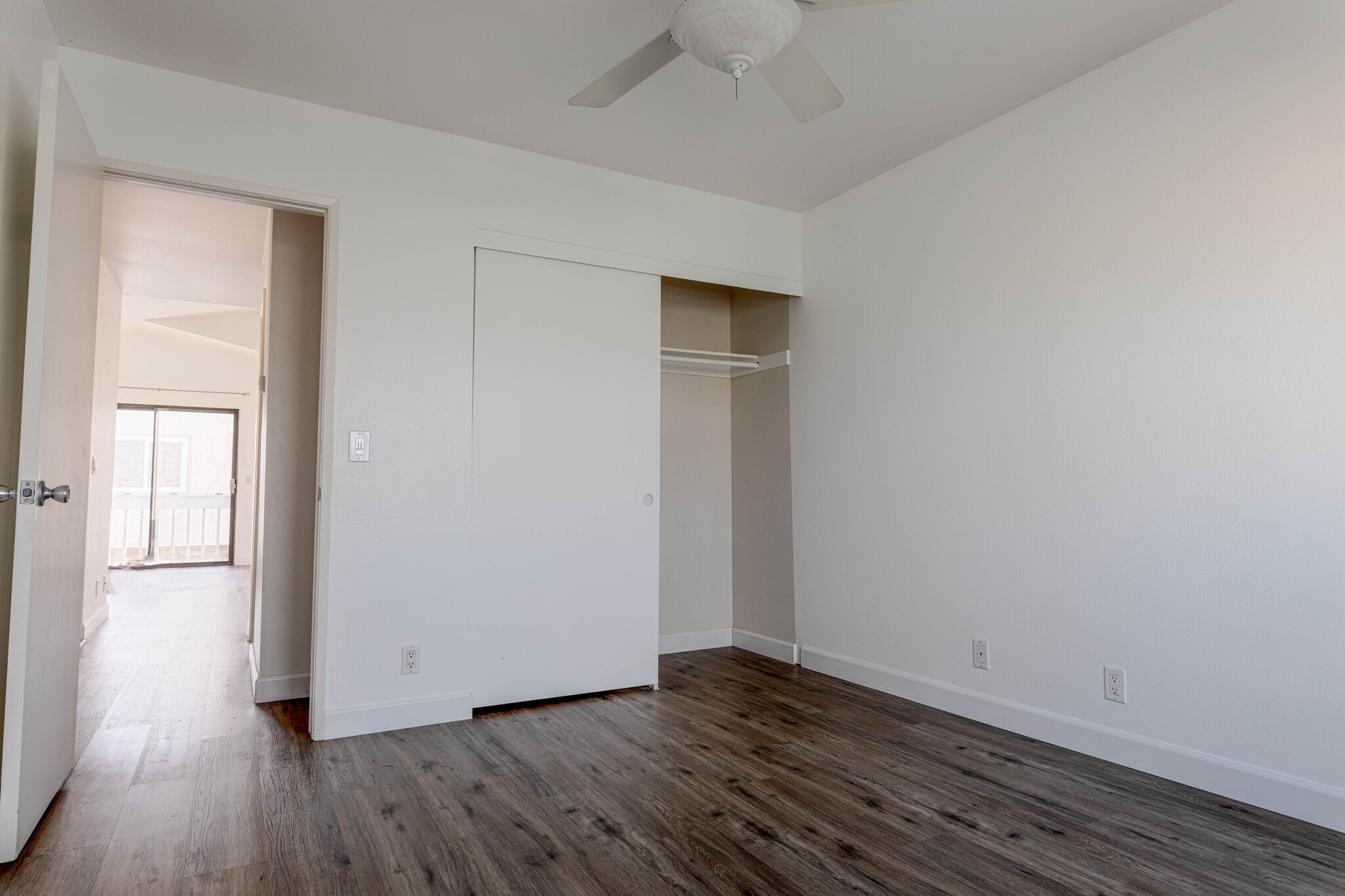 Building Photo - 4928 Narragansett Ave