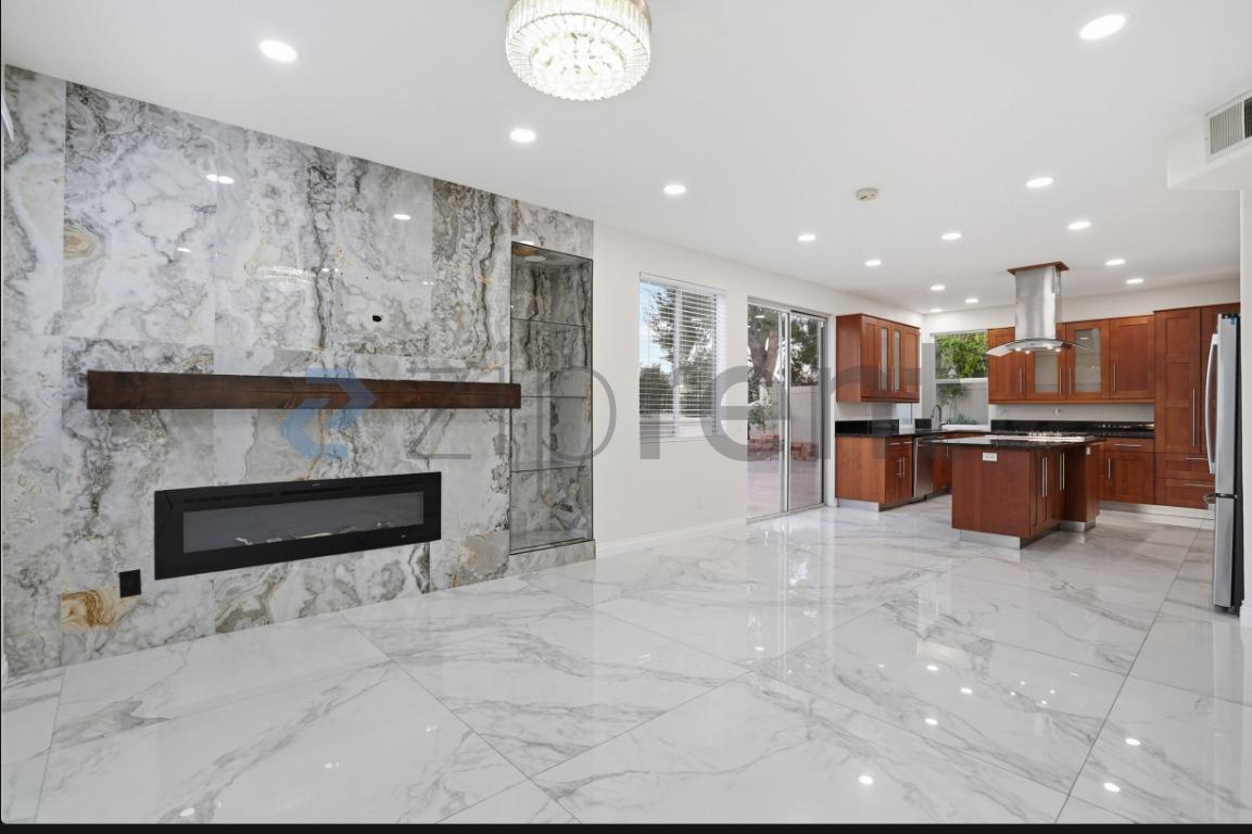 Building Photo - 33026 Terrace Dr