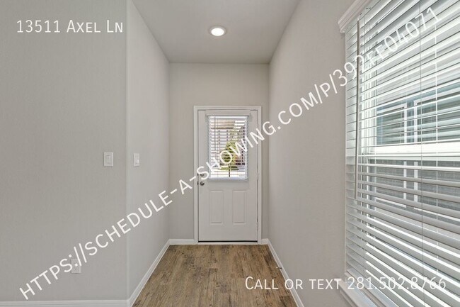 Building Photo - 13511 Axel Ln