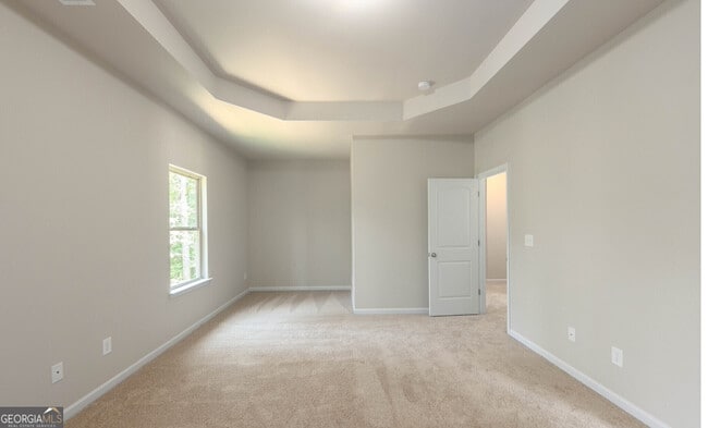 Building Photo - 151 Cherokee Rose Dr