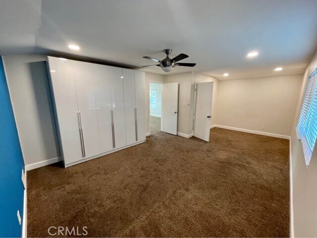 Building Photo - 1666 W Chanticleer Rd