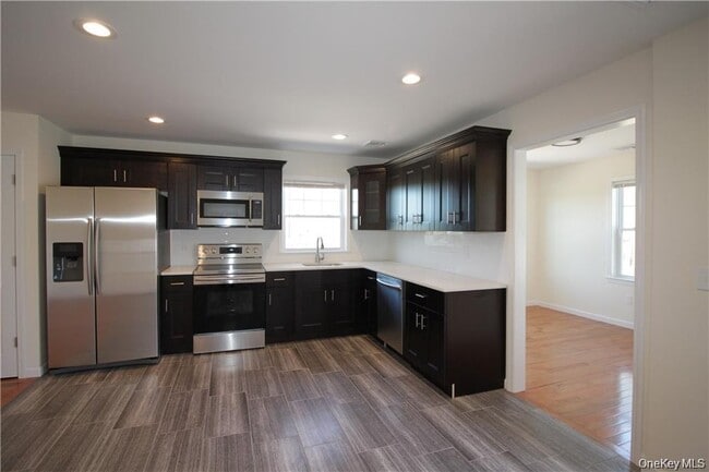 Building Photo - 133 NY-6N