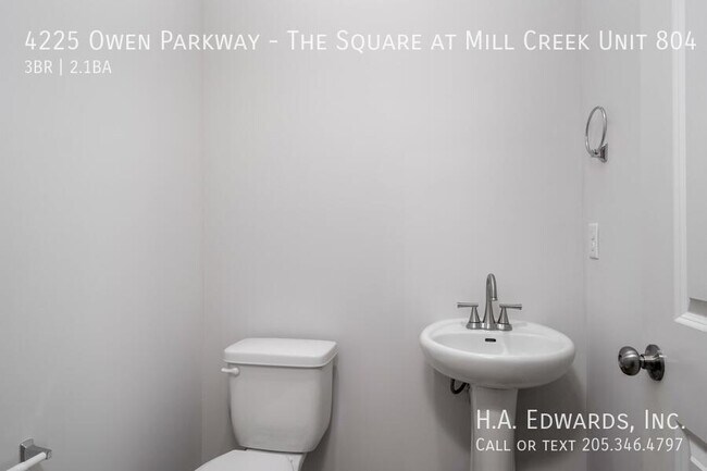 Building Photo - 4225 Owen Pkwy