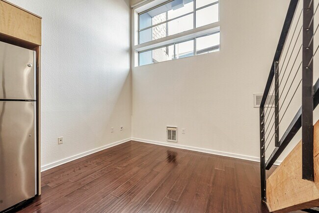 Building Photo - 175 Bluxome St