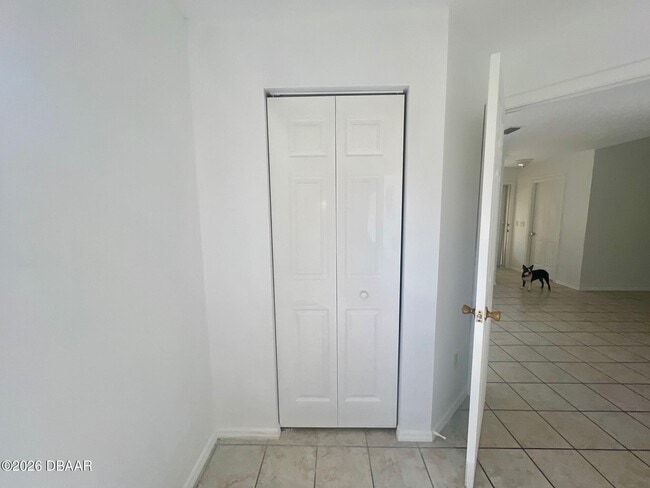 Building Photo - 122 Ullian Trail