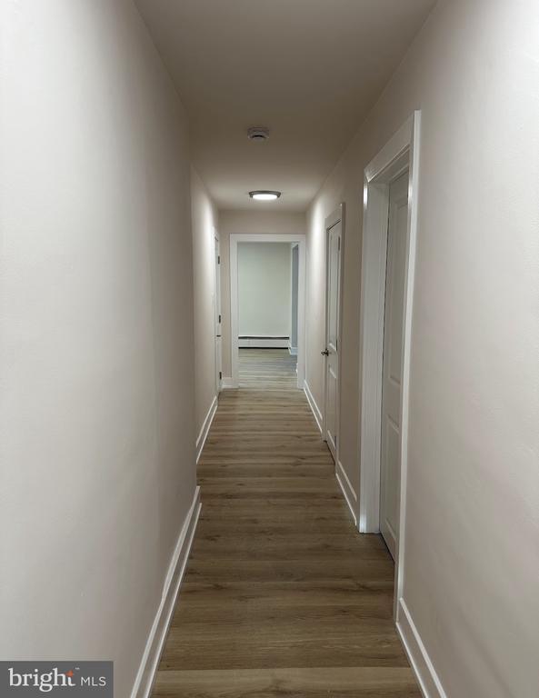 Building Photo - 2259 Hamilton Ave