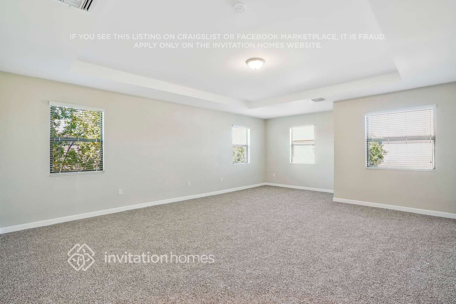Building Photo - 23391 SW 118 Ave
